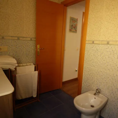 Eras 卡马雷纳德拉谢拉