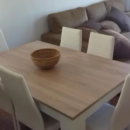 公寓 Eras 卡马雷纳德拉谢拉